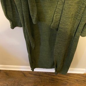Green long duster